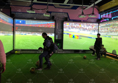 互动足球 智能训练系统，助力青少年足球梦，投影足球游戏